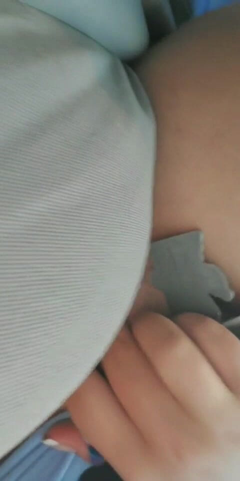 Annabelle Rogers: Ukazuji moji mokrou kundičku