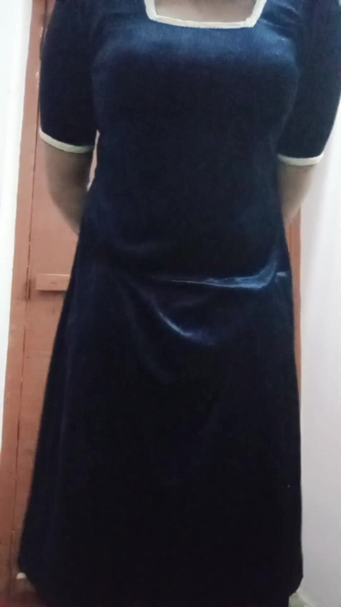 Gaurisissy: เกย์อินเดียแต่งตัวข้ามเพศ Gaurisissy รู้สึกเงี่ยนใน Blue Salwar Kurta