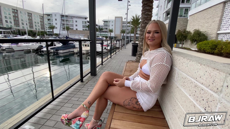 BJ Raw: Bjraw harley king gibt tollen kopf