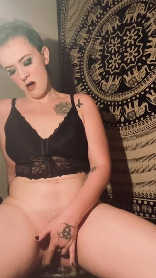 Brookie-bear: New butt plug was too big so I settled for...