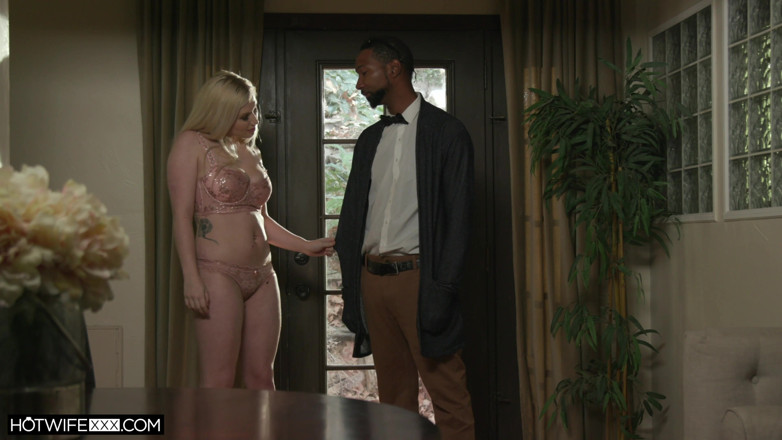 HotwifeXXX: Emily Loves the Bigger Darker Things