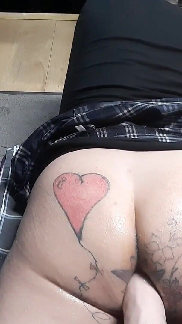 Webcam Anal Slut (Ryan's Room) Webcam Anal Slut (Ryan's Room)