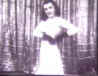 Vintage megastore: Exotická královna striptýzů