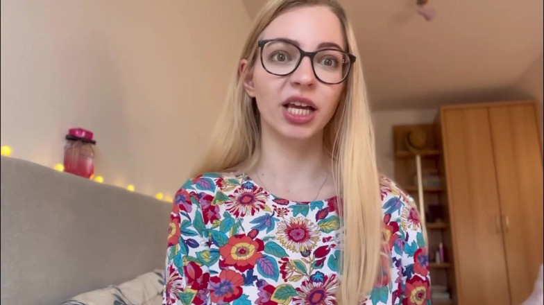 Goddess_Bella_Rae: 2 maneras de reconocer a una dominatrix de la vida...