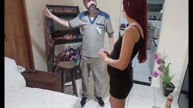 ksalnovinhos: I Called an Electrician but He Got a Hard - I...