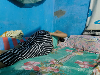 rhdhudhdhd: Hintli ateşli seksi kız ilk kez sıkı amcık sikiş videosu...