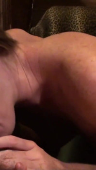 Sensual e agradável foda entre casal