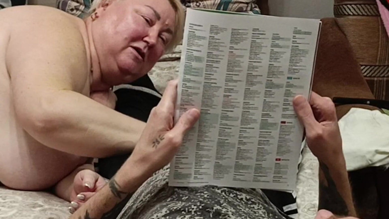 Zona901: Vecina ia muie pentru o porție de spermă