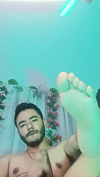 A Big Hot Cumshot Showing the Hairy Ass