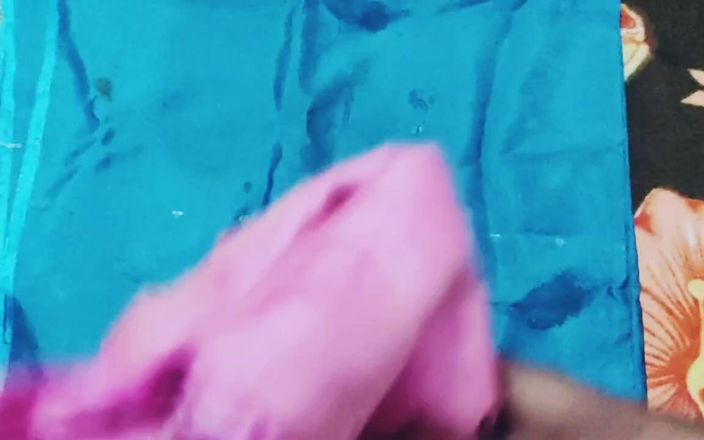 Satin And Silky: Satynowy Jedwabna ręczna robota porno - spust na Sari - Satynowy Jedwabny...