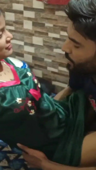 Best Indian Hot Sexy Romance and Blow Job