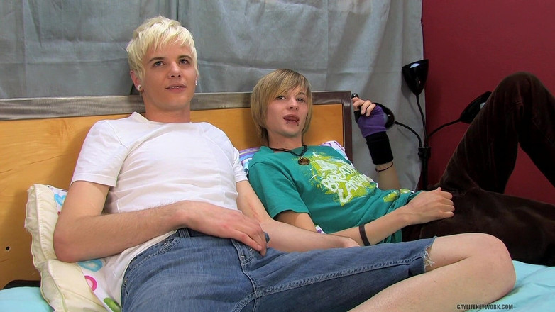 Lollipop Twinks: Фетиш для сладостей и секса