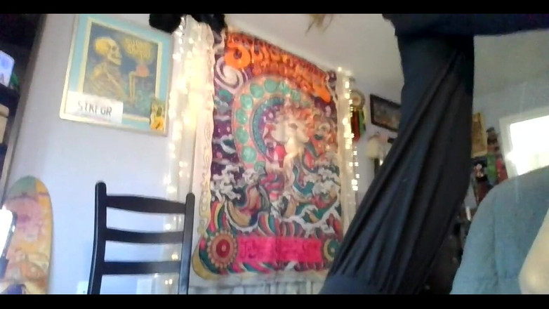 Suzy Wylde: Lihat aku menungganginya dan muncrat setelah wawancara kerjaku!