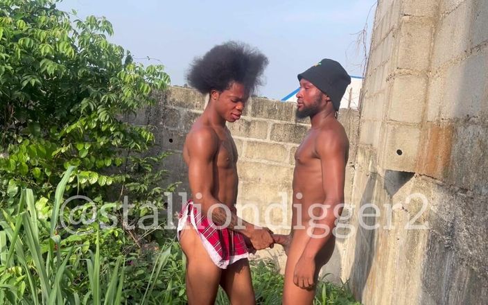 Stallion Digger X: Ketemu sama pacarku yang naksir di jalanan sama cowok jalang...