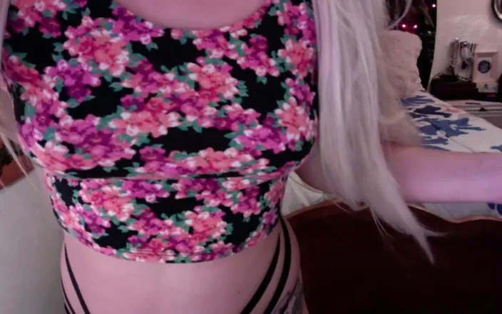 Alli Anderson: Live Show Playing Around