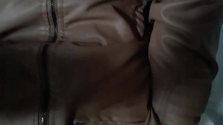 Rusty Sunnybrook: Fag edging in leather jacket