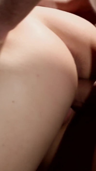 Calde pornostar ceche fanno sesso sensuale in un periodo di relax