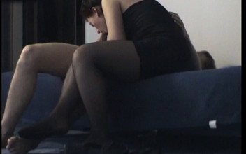 Serge Didier: Un tânăr fute o femeie timidă și filmează totul cu camera