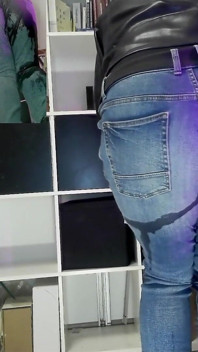 Ich Spritze Pinkle in Meine Hose - Real Trans Deutsch -