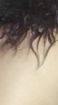 Sex oral delicios cu fund mare brunet