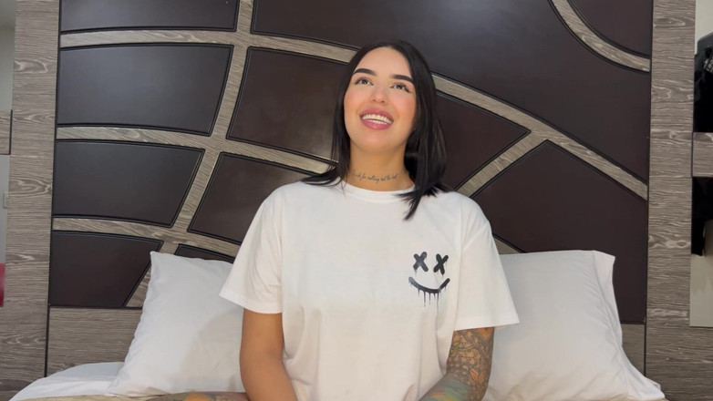 Fkn studio: Audiție cu Lina Girard, frumoasă, voluptoasă