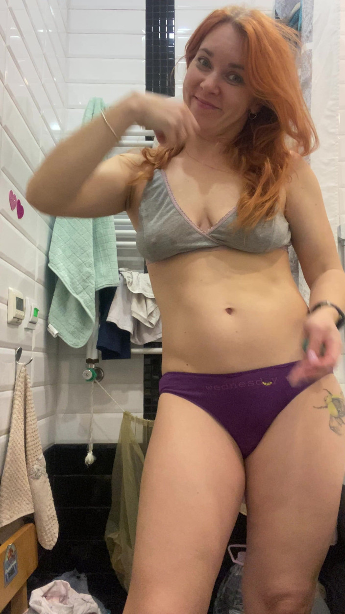 Hairy couple: Strong Girl Showing Her Muscles and Flashing Ass, Tits and...