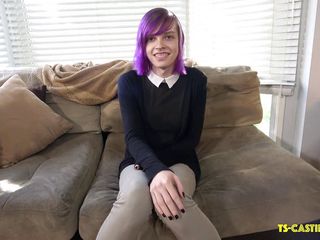 Grooby Girls: ¡La sexy joven trans debuta!