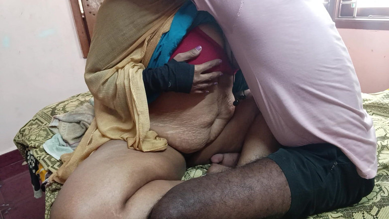 Reshmahotever: Discorso caldo ragazza tamil