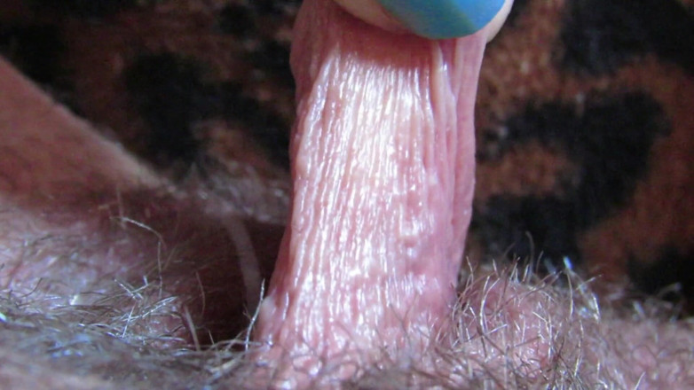 Cuteblonde666: Aşırı yakın çekimde sert büyük klitoris