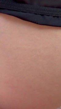Suami dan kawan bergilir-gilir mengongkek isteri yang berakhir dengan creampie dan pancutan mani besar / telan mani besar / hotwife