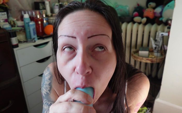Raven Willow: Oral Obsession Unleashed