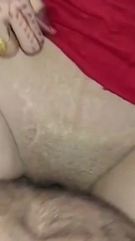 Hintli ateşli kız Janvibhabhi'nin öpüşme, göğüs emme ve sert yakın çekim sikiş sahnesi