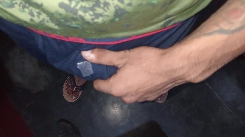 Shonai: Ricordando Mahi Bhabhi, ho avuto la possibilità di masturbarmi, vedi!