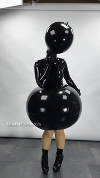 aap meri inflatable poshaak ke baare men kya sochte hain?