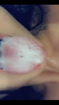 Yummy Morning Pussy Play