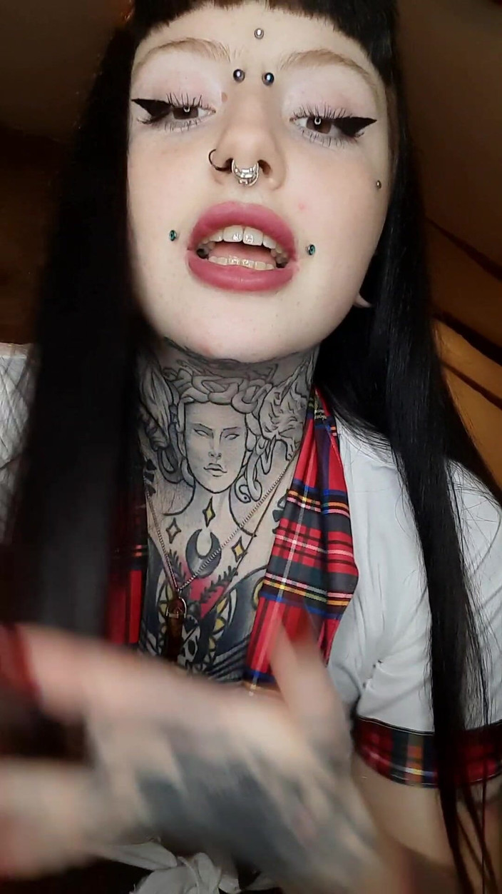 Yourfavecumslut: Vai trò của hệ thống tiêu hóa Giantess