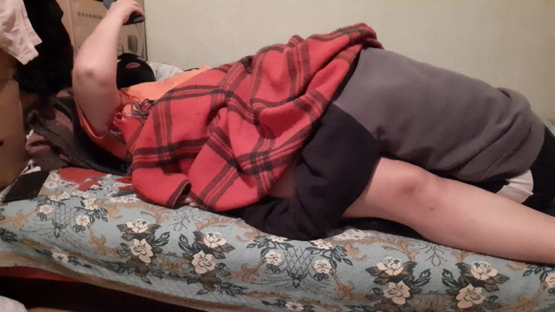 Lesbian-candys: Wenn meine freundin meine muschi leckt, sehe ich mir Porno-Videos...