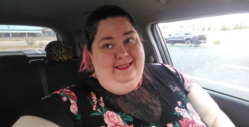 Kitty Delgato: Günümü duymak istemiyorsan 3 dakikaya atla