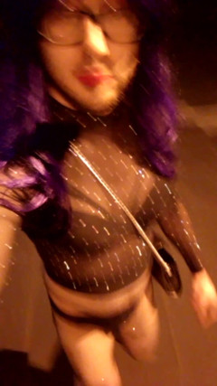 SissyschlampeVanessa: Коротка прогулянка 3