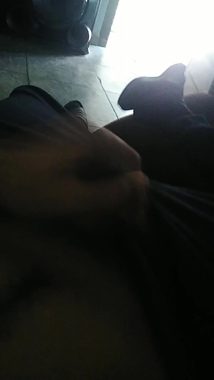 AlexAlejandro13: Vieni sul divano ti divertirai