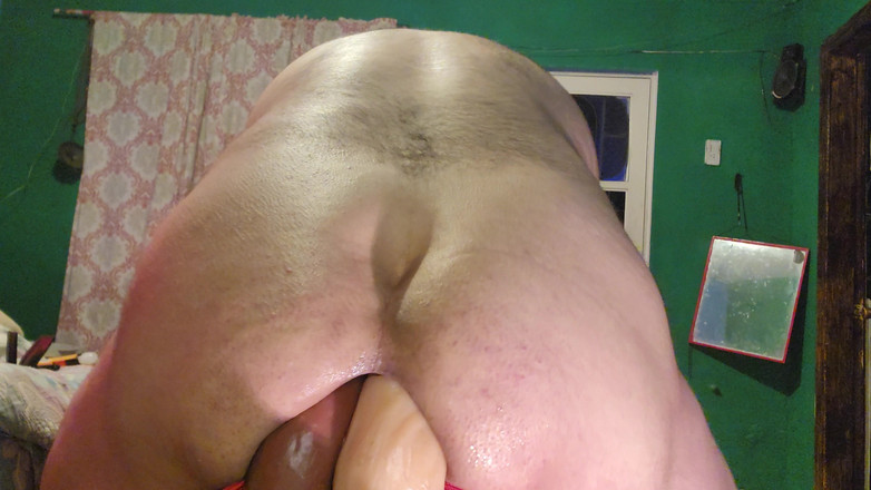 stoned boy: Dari Rumah