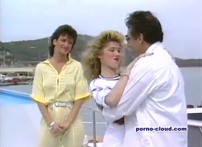 Porno Cloud: The winner take it all pussys