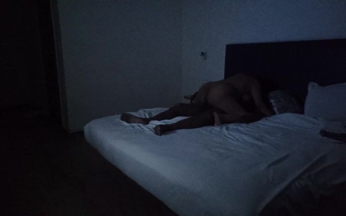 Proud Milestone: Futai dur cu iubitul în apartament complet cu sex desi hindi