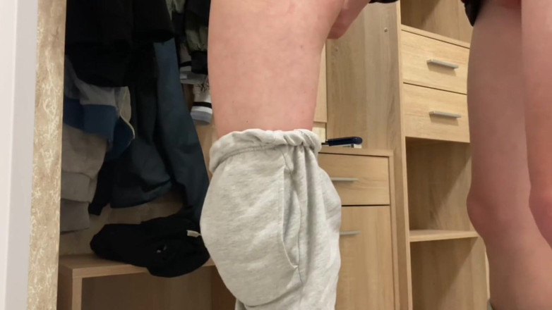 MaybeNatty: An 18-year-old Female Student Visited Her Young Neighbor