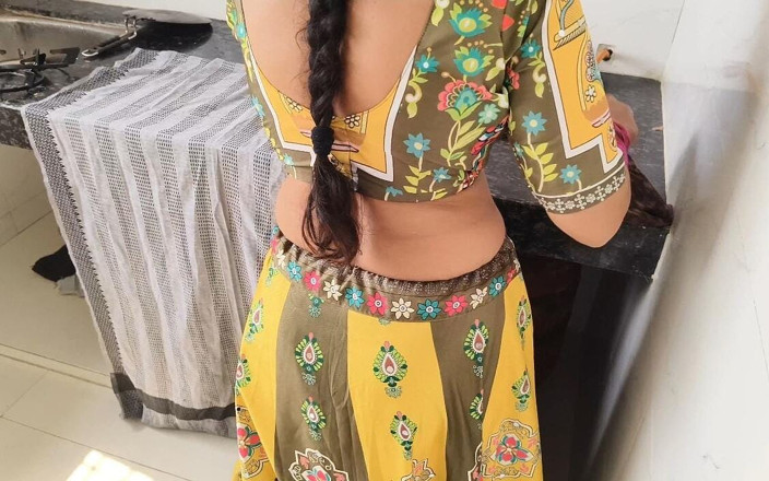 Sagita Sharm: Hot Sexy CD Bottom Sonusissy in Saree Navel
