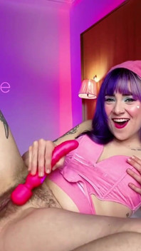 Ei Kutie, quer passar o Dia dos Namorados me assistindo gozar para você?