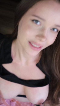 Katekuray lasciami sedermi sulla tua faccia