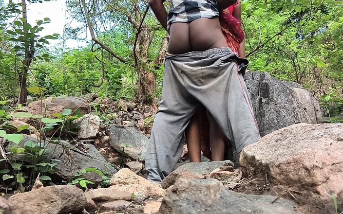Poonambhabhi village: Masturbando la mia moglie video XXX