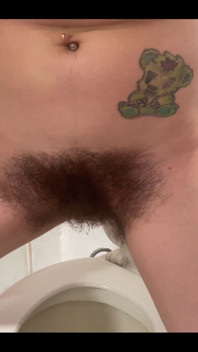 Standing up Piss Straight From My Huge Bush