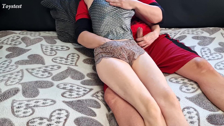 Toystest: Làm tình mà không cần thâm nhập, petting cho người...